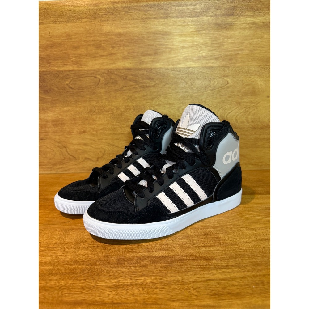 Adidas NEO Raleigh High Top Sneakers Black  basketball men's 6.5 woman 8 retro